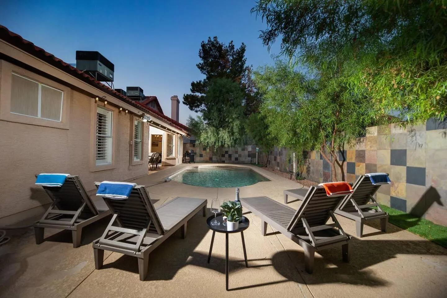 Willa Stylish & Sunny With Heated Pool In The Foothills! Phoenix Dom wakacyjny